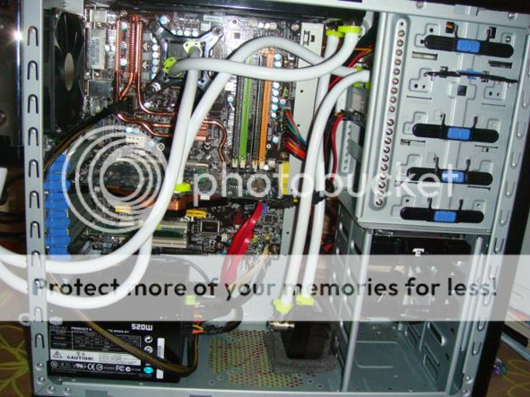 CableTidyMotherboardTray1.jpg