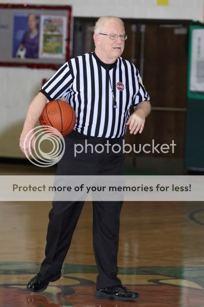 IMAGE: http://i527.photobucket.com/albums/cc357/bnorm27/bballref121209.jpg
